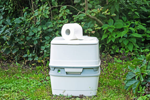 Best Portable restroom trailer rental  in Taos, MO
